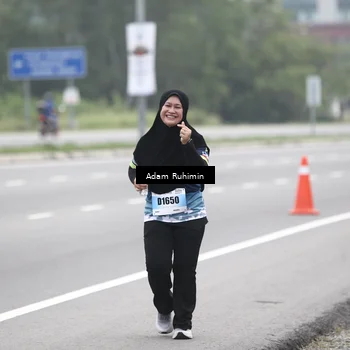 Runner Photo 7300057