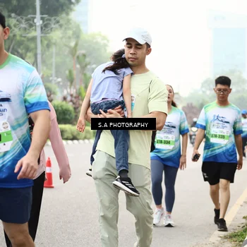 Runner Photo 7300065