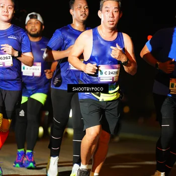 Runner Photo 7300069