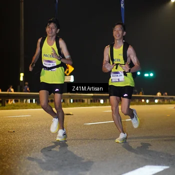 Runner Photo 7300079