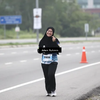 Runner Photo 7300106