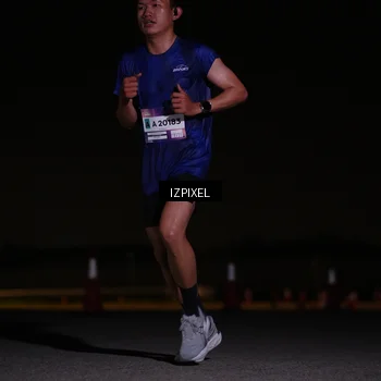 Runner Photo 7300114