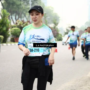 Runner Photo 7300120