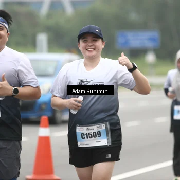 Runner Photo 7300136