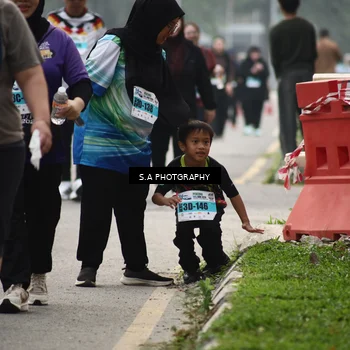 Runner Photo 7300137