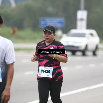 Runner Photo 7300200