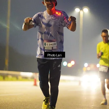 Runner Photo 7300203