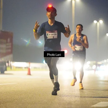 Runner Photo 7300219