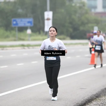 Runner Photo 7300233
