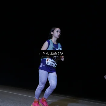 Runner Photo 7300235