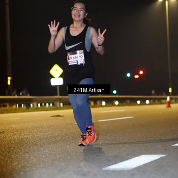Runner Photo 7300351