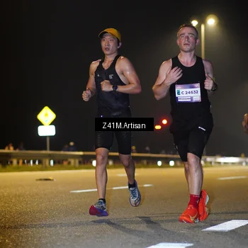 Runner Photo 7300410