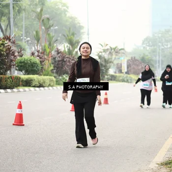 Runner Photo 7300423