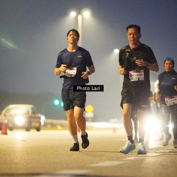 Runner Photo 7300574