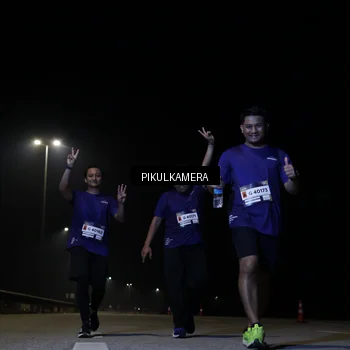 Runner Photo 7300589