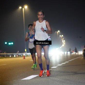 Runner Photo 7300610
