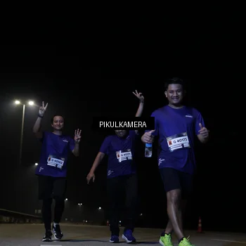 Runner Photo 7300628