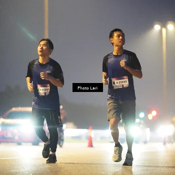 Runner Photo 7300689