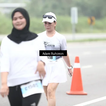 Runner Photo 7300709