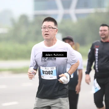 Runner Photo 7300713