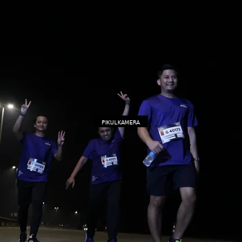 Runner Photo 7300746