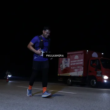Runner Photo 7300781