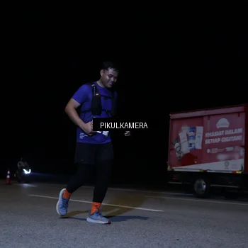 Runner Photo 7300850