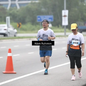 Runner Photo 7300861