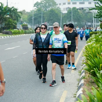 Runner Photo 7300938