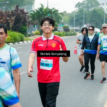Runner Photo 7300944