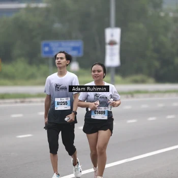 Runner Photo 7300973
