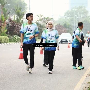Runner Photo 7301007