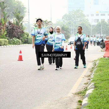 Runner Photo 7301010