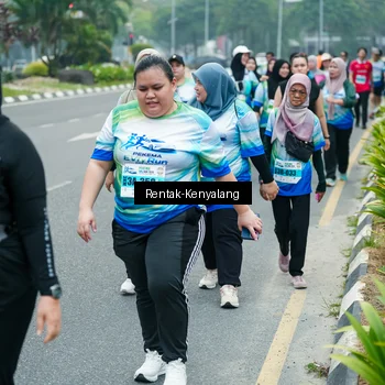 Runner Photo 7301015