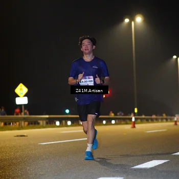 Runner Photo 7301056