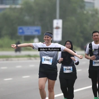 Runner Photo 7301113
