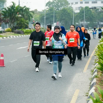 Runner Photo 7301200