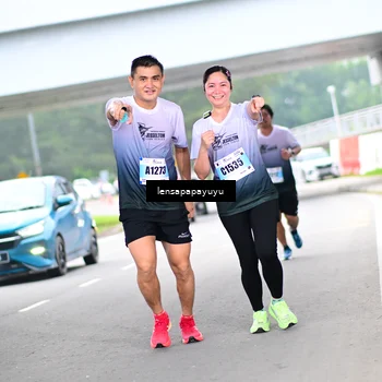 Runner Photo 7301401