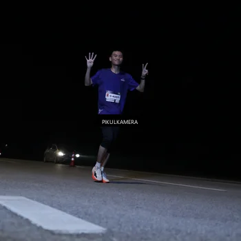 Runner Photo 7301447