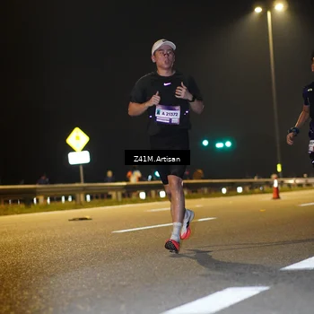 Runner Photo 7301475