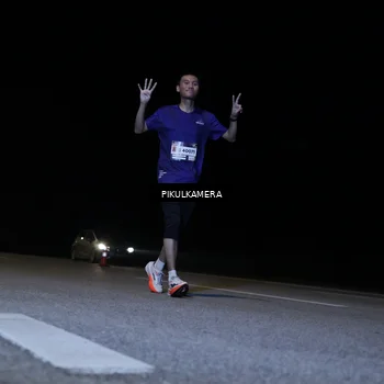 Runner Photo 7301498