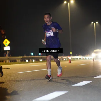 Runner Photo 7301638