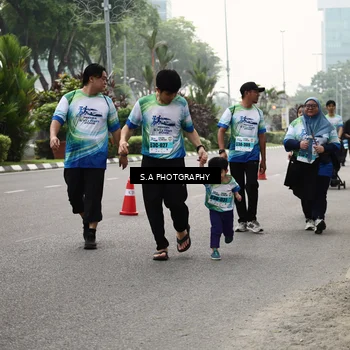 Runner Photo 7301700