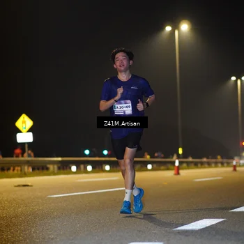 Runner Photo 7301740