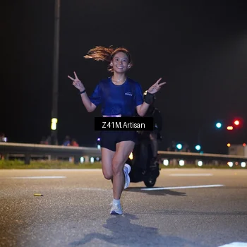 Runner Photo 7301800