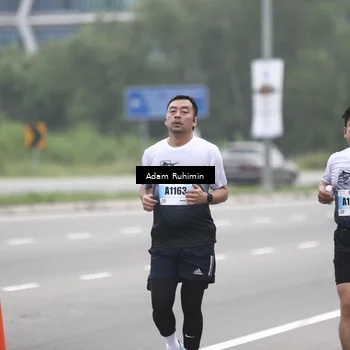 Runner Photo 7301830