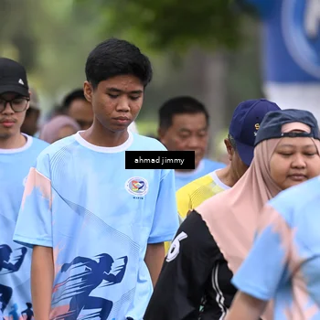Runner Photo 7301839