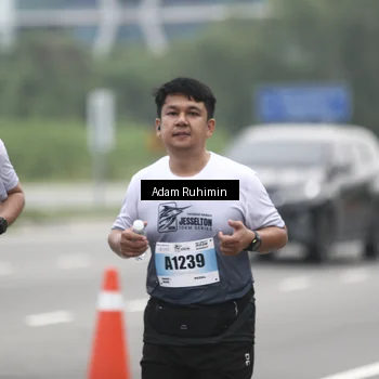 Runner Photo 7301843