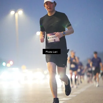Runner Photo 7301902