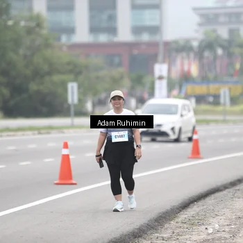 Runner Photo 7301915